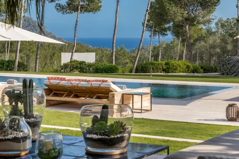 Le tribe Casa Agency Ibiza (1)